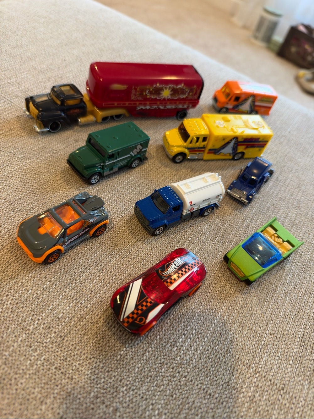 Bundle of mix cars